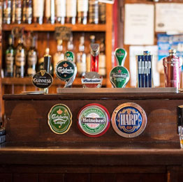 Lunch + Party & Co + VR Room